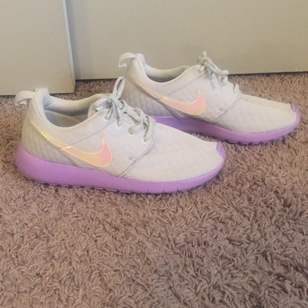 Big Girl’s Nike Roshe Shoes